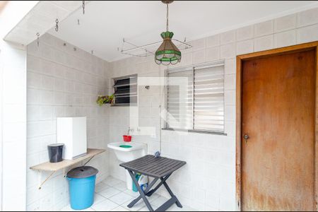 Casa à venda com 130m², 3 quartos e 3 vagas Casa à venda com 130m², 3 quartos e 3 vagasÁrea comum