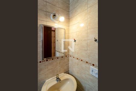 Casa à venda com 130m², 3 quartos e 3 vagas Casa à venda com 130m², 3 quartos e 3 vagasBanheiro da Suíte