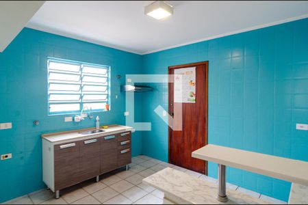Casa à venda com 130m², 3 quartos e 3 vagas Casa à venda com 130m², 3 quartos e 3 vagasCozinha