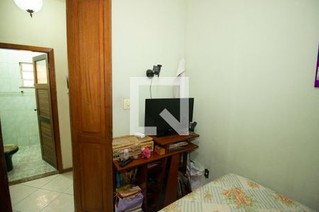 Casa à venda com 110m², 2 quartos e 3 vagas Casa à venda com 110m², 2 quartos e 3 vagasQuarto