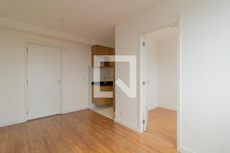 Sala de apartamento para alugar com 2 quartos, 60m² em Paraisópolis, São Paulo