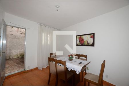 Sala de apartamento à venda com 2 quartos, 70m² em Irajá, Rio de Janeiro