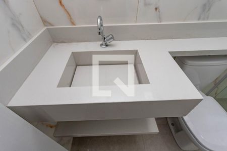 Banheiro de casa para alugar com 1 quarto, 35m² em Centro, Diadema