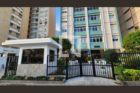 Apartamento para alugar com 62m², 2 quartos e 1 vagaFachada e portaria