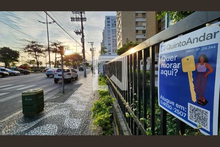 Apartamento para alugar com 62m², 2 quartos e 1 vagaVista da Rua