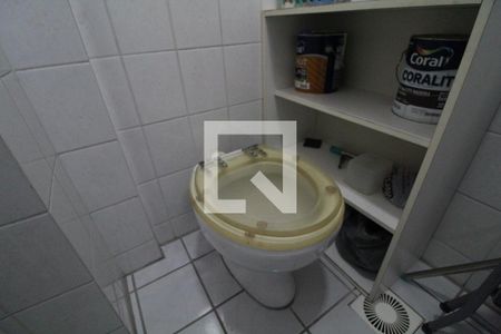 Apartamento para alugar com 80m², 2 quartos e 2 vagasBanheiro de serviço