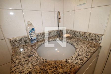 Apartamento para alugar com 80m², 2 quartos e 2 vagasBanheiro Social