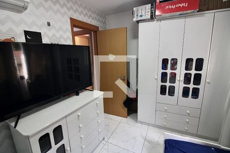 Apartamento à venda com 125m², 4 quartos e 2 vagas Apartamento à venda com 125m², 4 quartos e 2 vagasQuarto