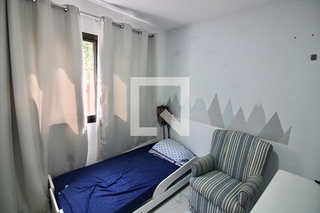 Apartamento à venda com 125m², 4 quartos e 2 vagas Apartamento à venda com 125m², 4 quartos e 2 vagasQuarto
