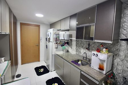Apartamento à venda com 125m², 4 quartos e 2 vagas Apartamento à venda com 125m², 4 quartos e 2 vagasCozinha