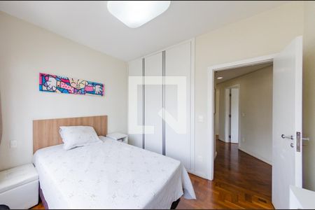 Apartamento à venda com 320m², 5 quartos e 1 vagaQuarto 3