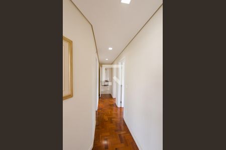 Apartamento à venda com 320m², 5 quartos e 1 vagaCorredor