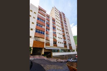 Apartamento à venda com 320m², 5 quartos e 1 vagaFachada