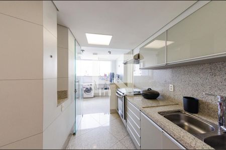 Apartamento à venda com 320m², 5 quartos e 1 vagaCozinha