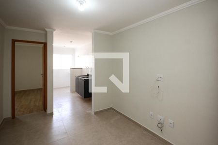 Sala de apartamento para alugar com 1 quarto, 45m² em Vila Paulo Silas, São Paulo