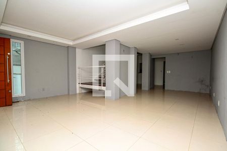 Sala de casa à venda com 3 quartos, 230m² em Ipanema, Porto Alegre