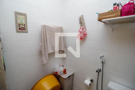 Apartamento à venda com 48m², 1 quarto e sem vaga Apartamento à venda com 48m², 1 quarto e sem vagaBanheiro
