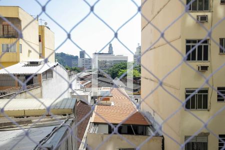 Vista da Sala de apartamento à venda com 1 quarto, 48m² em Centro, Rio de Janeiro