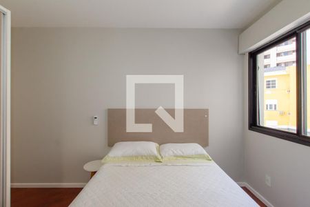 Suíte de apartamento para alugar com 3 quartos, 80m² em Centro, Florianópolis