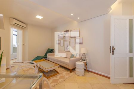 Sala de apartamento para alugar com 3 quartos, 80m² em Centro, Florianópolis