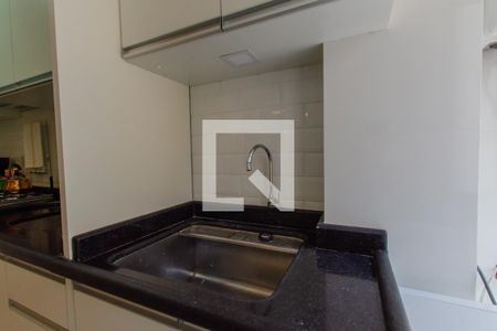 Apartamento para alugar com 80m², 3 quartos e 1 vagaÁrea de serviço