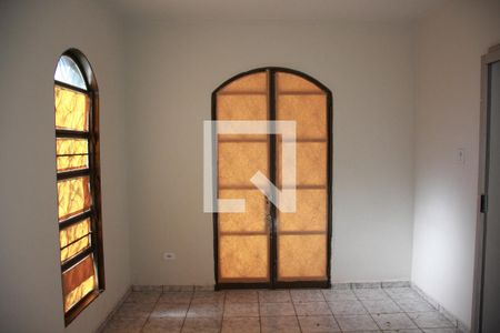 Sala 1 de casa para alugar com 6 quartos, 300m² em Umuarama, Uberlândia