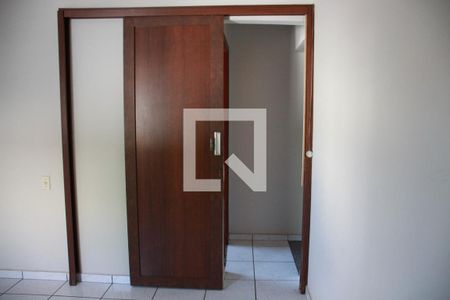 Casa para alugar com 300m², 6 quartos e 6 vagasQuarto 2