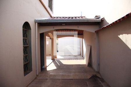 Casa para alugar com 300m², 6 quartos e 6 vagasGaragem