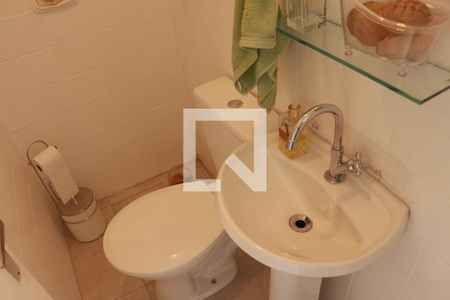 Apartamento à venda com 143m², 3 quartos e 2 vagasLavabo