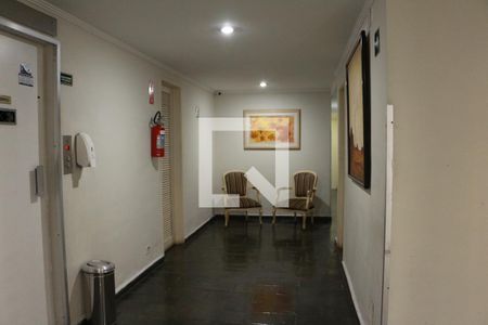 Apartamento à venda com 143m², 3 quartos e 2 vagasHall social