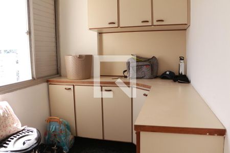 Apartamento à venda com 143m², 3 quartos e 2 vagasQuarto de Serviço