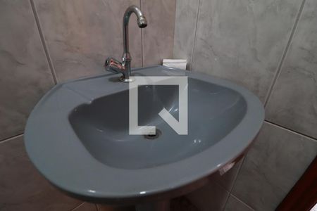 Casa para alugar com 200m², 4 quartos e 4 vagasBanheiro de serviço