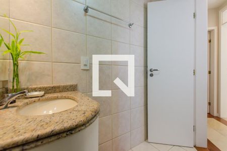 Apartamento para alugar com 3 quartos, 80m² em Centro, Florianópolis