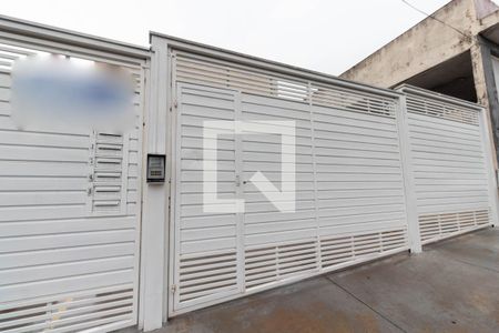 Casa de condomínio à venda com 50m², 2 quartos e 1 vagaFachado do condomínio