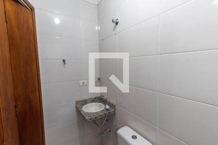 Casa de condomínio à venda com 50m², 2 quartos e 1 vagaBanheiro da Suíte 2
