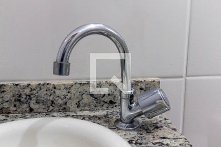 Casa de condomínio à venda com 50m², 2 quartos e 1 vagaBanheiro - torneira