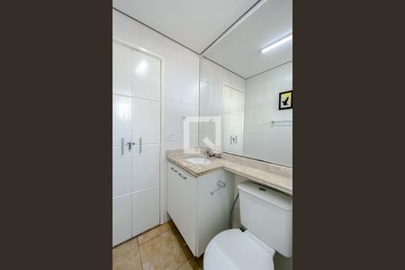 Apartamento à venda com 73m², 2 quartos e 2 vagasBanheiro
