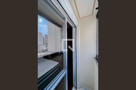 Apartamento à venda com 73m², 2 quartos e 2 vagasQuarto 1 - Varanda