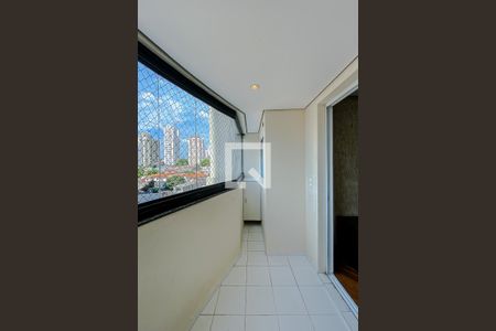 Apartamento à venda com 73m², 2 quartos e 2 vagasVaranda da Sala