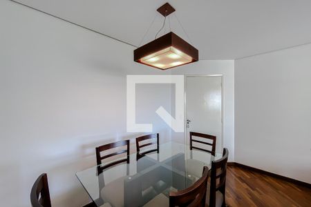 Sala de apartamento para alugar com 2 quartos, 73m² em Vila Bertioga, São Paulo