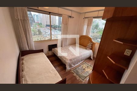 Apartamento à venda com 170m², 3 quartos e 2 vagas Apartamento à venda com 170m², 3 quartos e 2 vagasQuarto