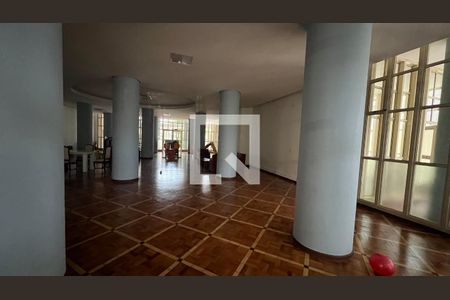 Apartamento à venda com 170m², 3 quartos e 2 vagas Apartamento à venda com 170m², 3 quartos e 2 vagasBrinquedoteca