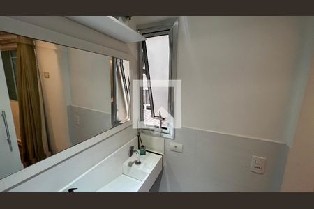 Apartamento à venda com 170m², 3 quartos e 2 vagas Apartamento à venda com 170m², 3 quartos e 2 vagasLavabo