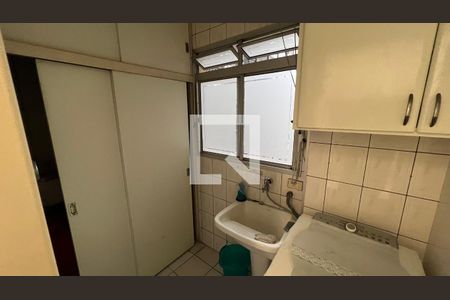 Apartamento à venda com 170m², 3 quartos e 2 vagas Apartamento à venda com 170m², 3 quartos e 2 vagasÁrea de Serviço