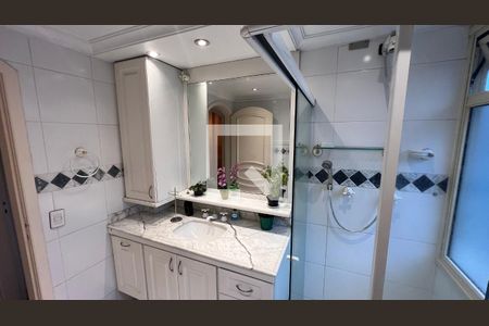 Apartamento à venda com 170m², 3 quartos e 2 vagas Apartamento à venda com 170m², 3 quartos e 2 vagasBanheiro