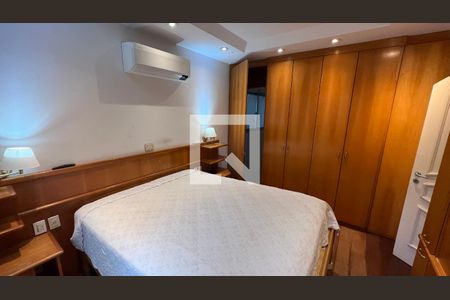 Apartamento à venda com 170m², 3 quartos e 2 vagas Apartamento à venda com 170m², 3 quartos e 2 vagasSuite