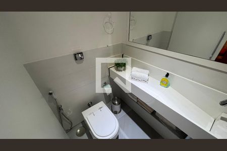 Apartamento à venda com 170m², 3 quartos e 2 vagas Apartamento à venda com 170m², 3 quartos e 2 vagasLavabo