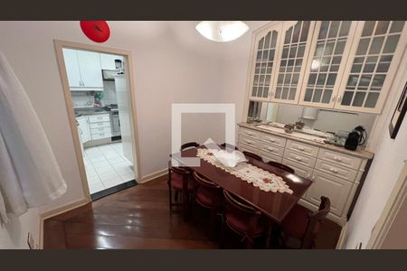 Apartamento à venda com 170m², 3 quartos e 2 vagas Apartamento à venda com 170m², 3 quartos e 2 vagasCopa