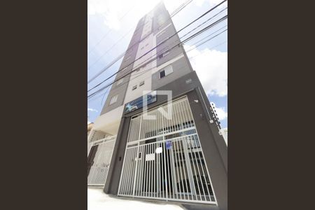 Apartamento à venda com 41m², 1 quarto e sem vaga Apartamento à venda com 41m², 1 quarto e sem vagaFachada