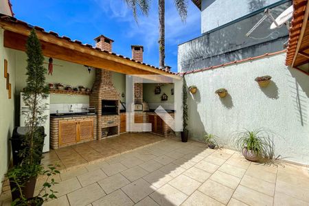 Casa à venda com 260m², 3 quartos e 5 vagasÁrea comum